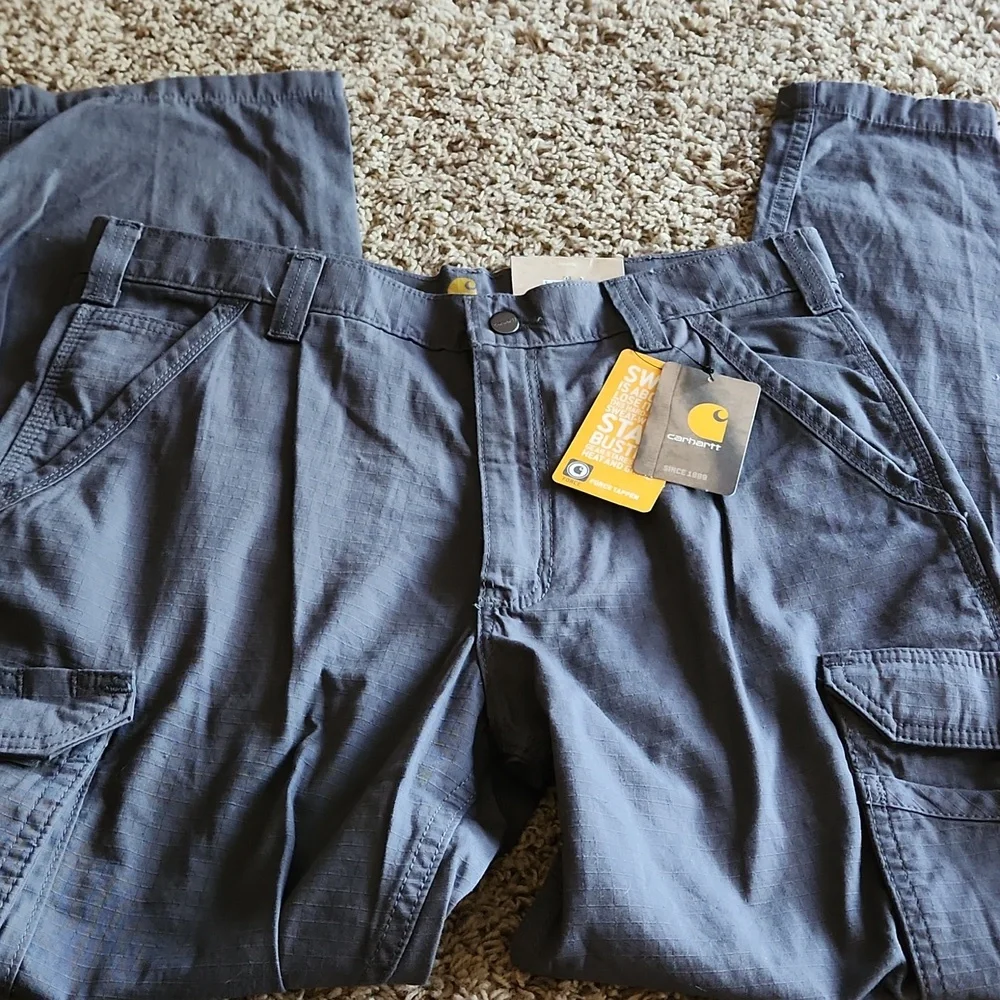 Carhartt NWT Men's Relaxed Fit Gray Cargo Pant Size 36x32 - Picture 4 of 10